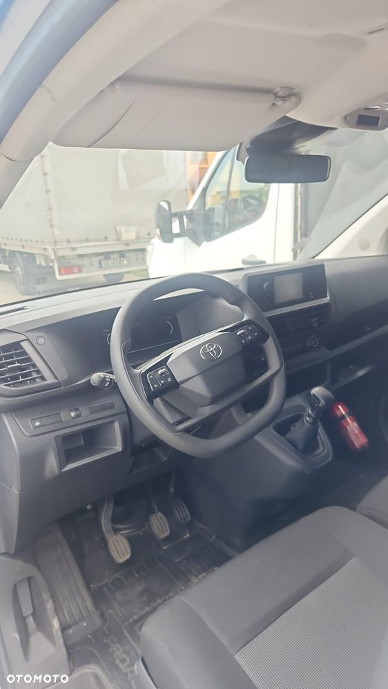 Toyota PROACE LONG 2.0 D-4D 144KM 6M/T Active - 9
