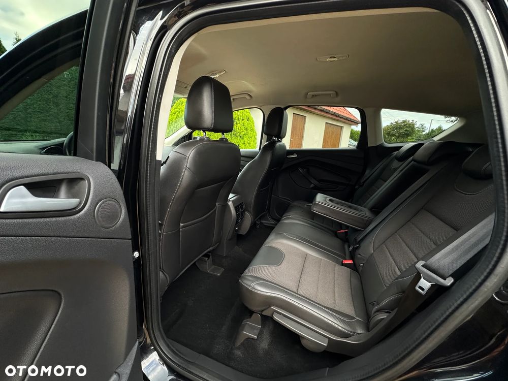 Ford Kuga - 20