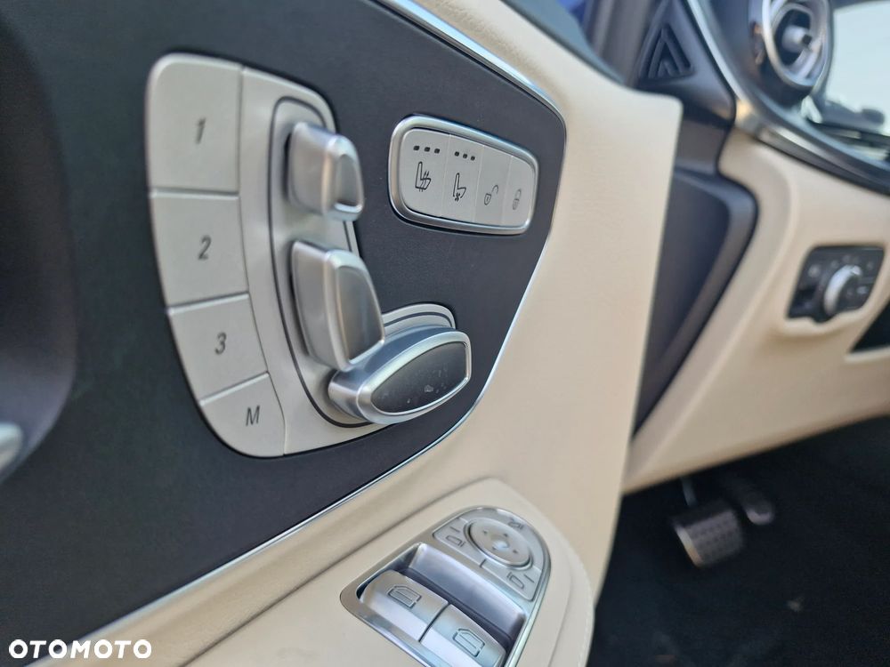 Mercedes-Benz Klasa V 300 d 9G-Tronic Exclusive (ekstra d³) - 26