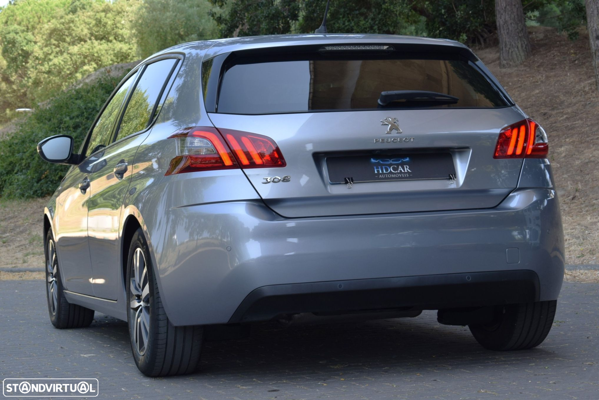 Peugeot 308 1.2 PureTech Style - 17