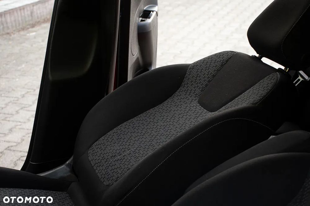 Opel Crossland X - 36