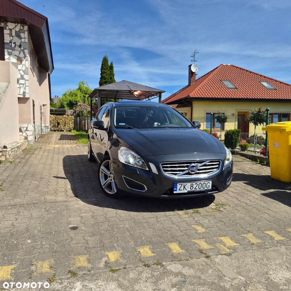 Volvo V60 D4 Drive-E Summum - 2