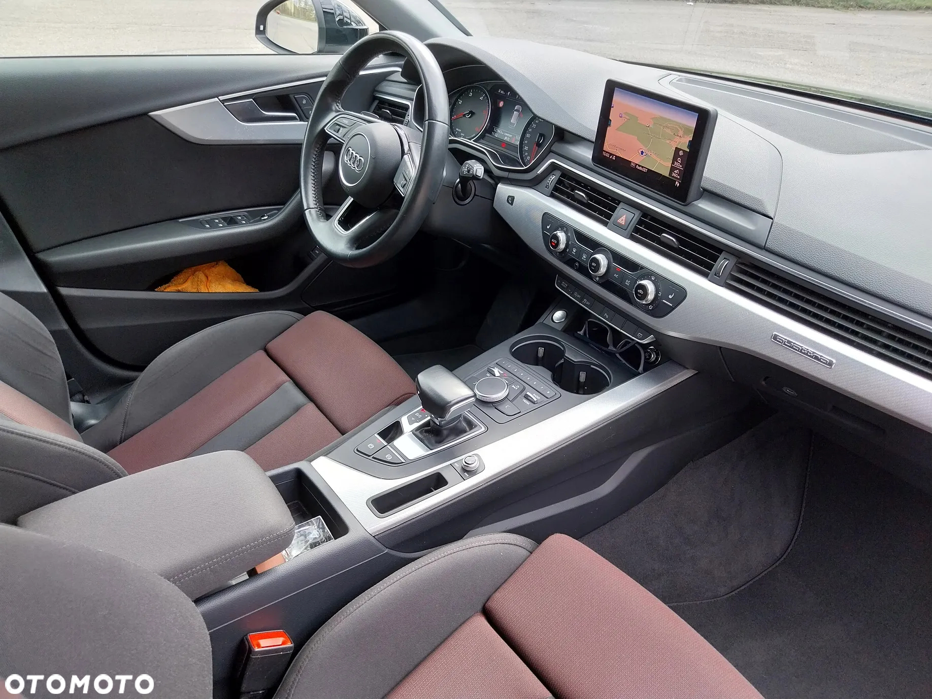 Audi A4 Avant 40 TDI S tronic S line - 18