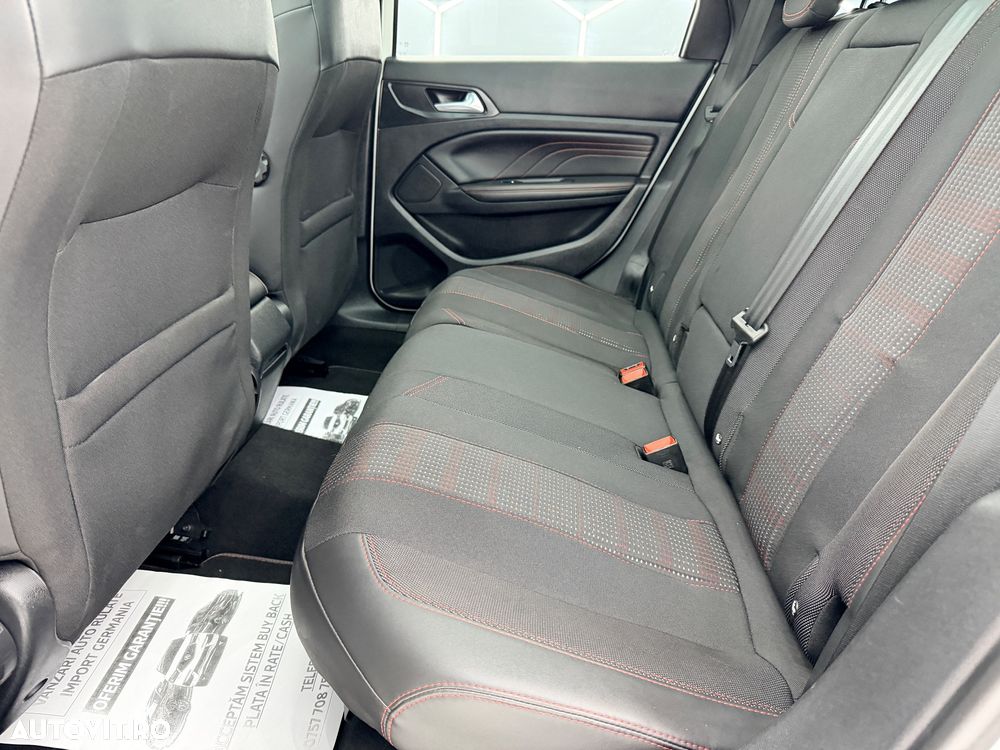 Peugeot 308 SW BlueHDi 130 Stop & Start GT - 32