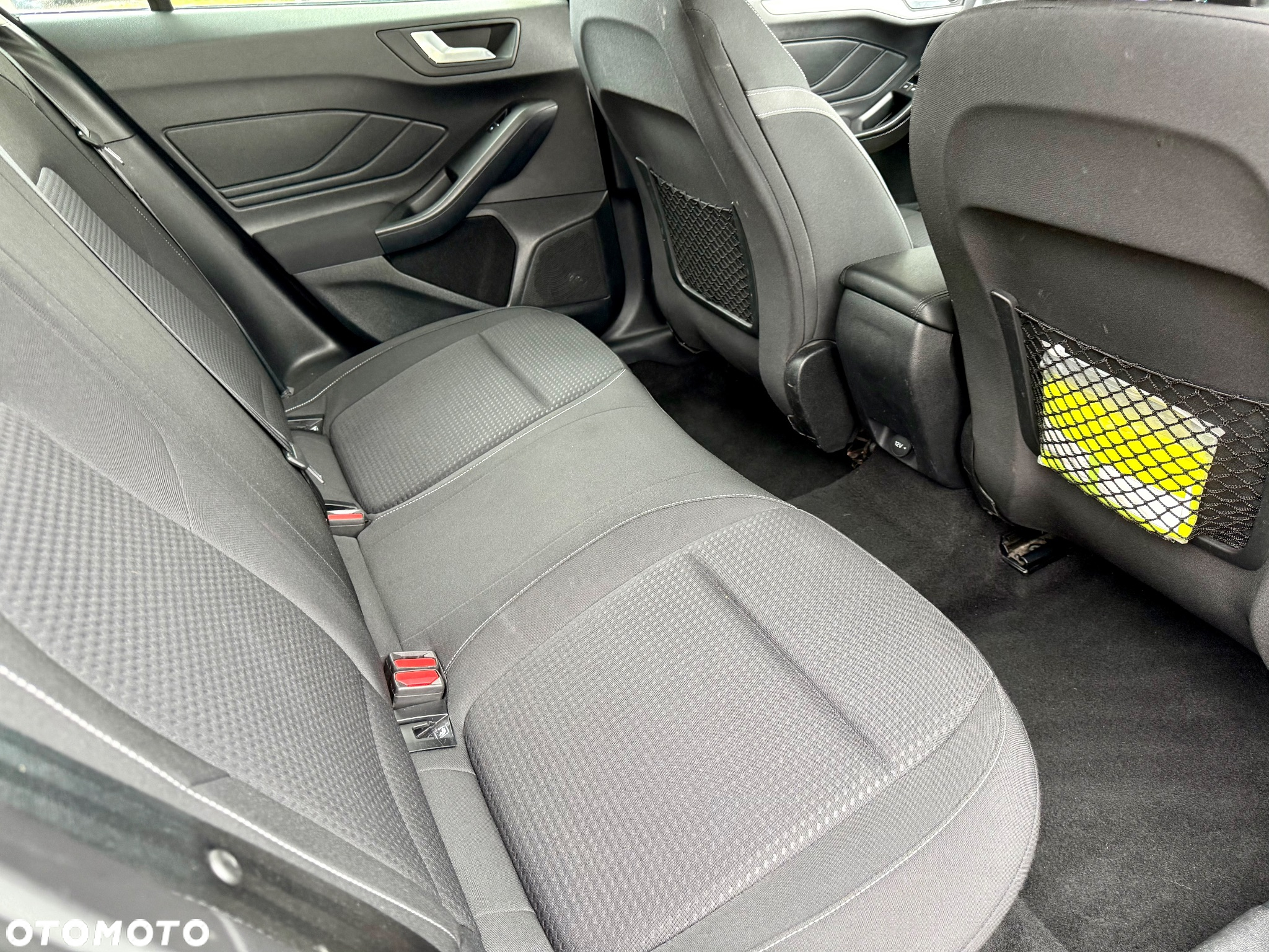 Ford Focus 1.5 EcoBlue Trend Edition Business - 35