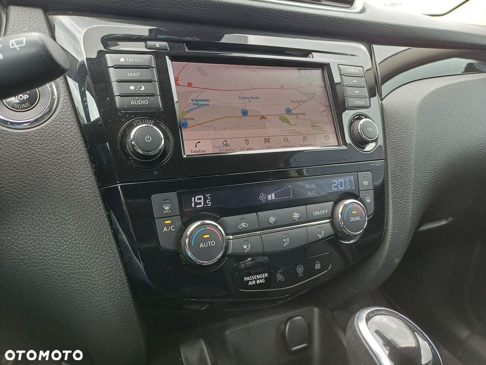 Nissan Qashqai 1.3 DIG-T N-Connecta DCT - 14