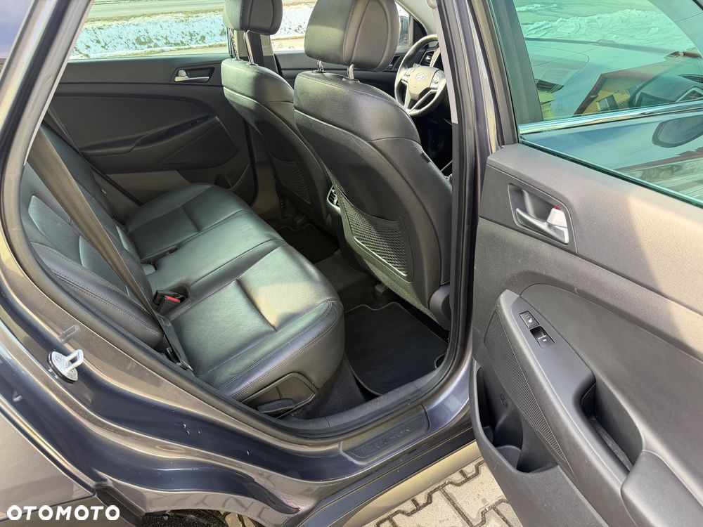 Hyundai Tucson - 18