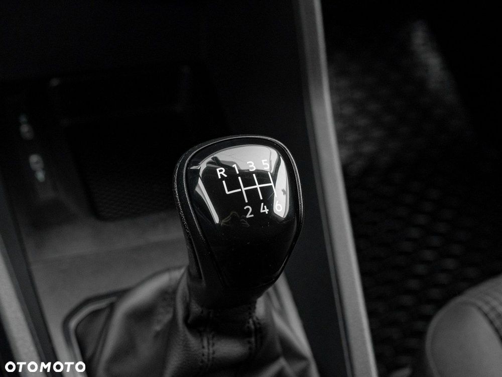 Volkswagen Caddy - 17