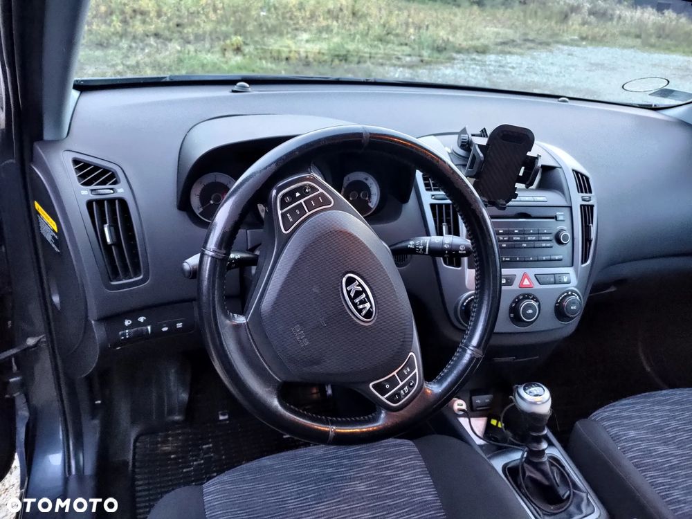 Kia Ceed 1.6 Crdi Comfort - 16