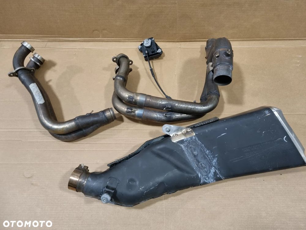 Aprilia RSV 4 RSV4 Tłumik Wydech