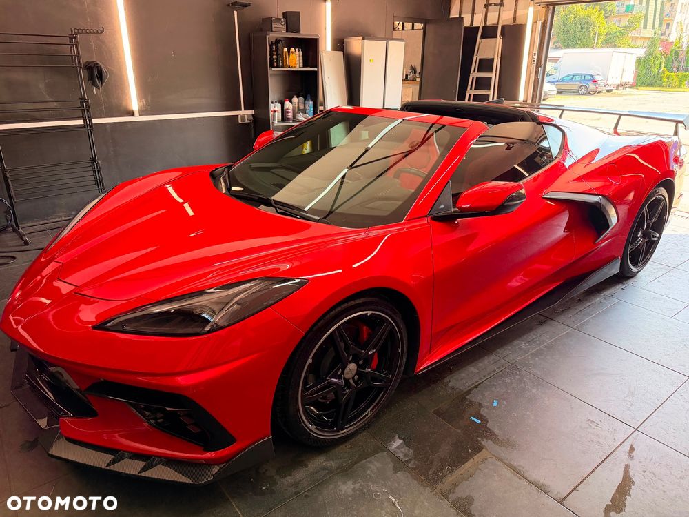 Chevrolet Corvette - 2