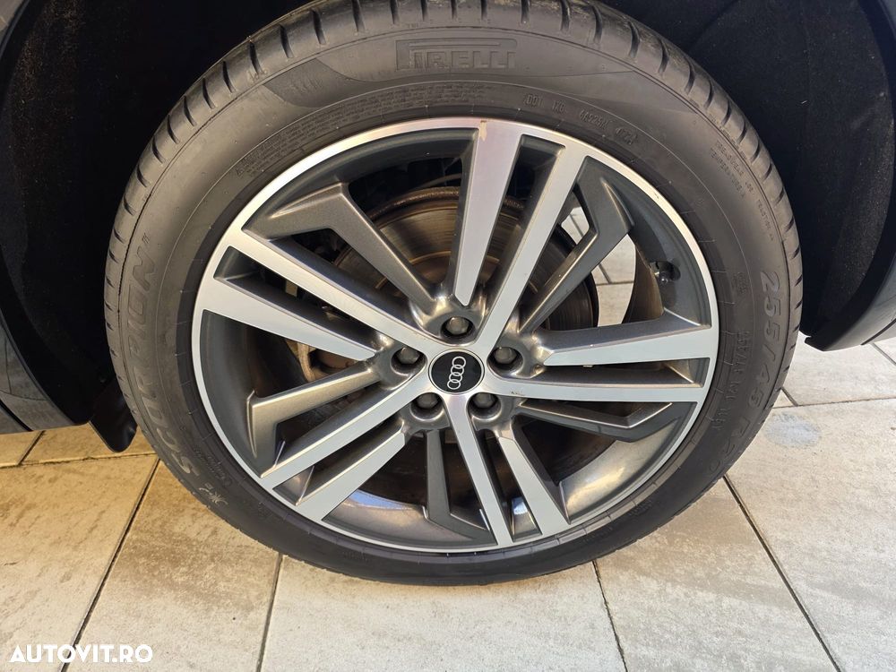 Audi Q5 40 TDI quattro S tronic S line - 29