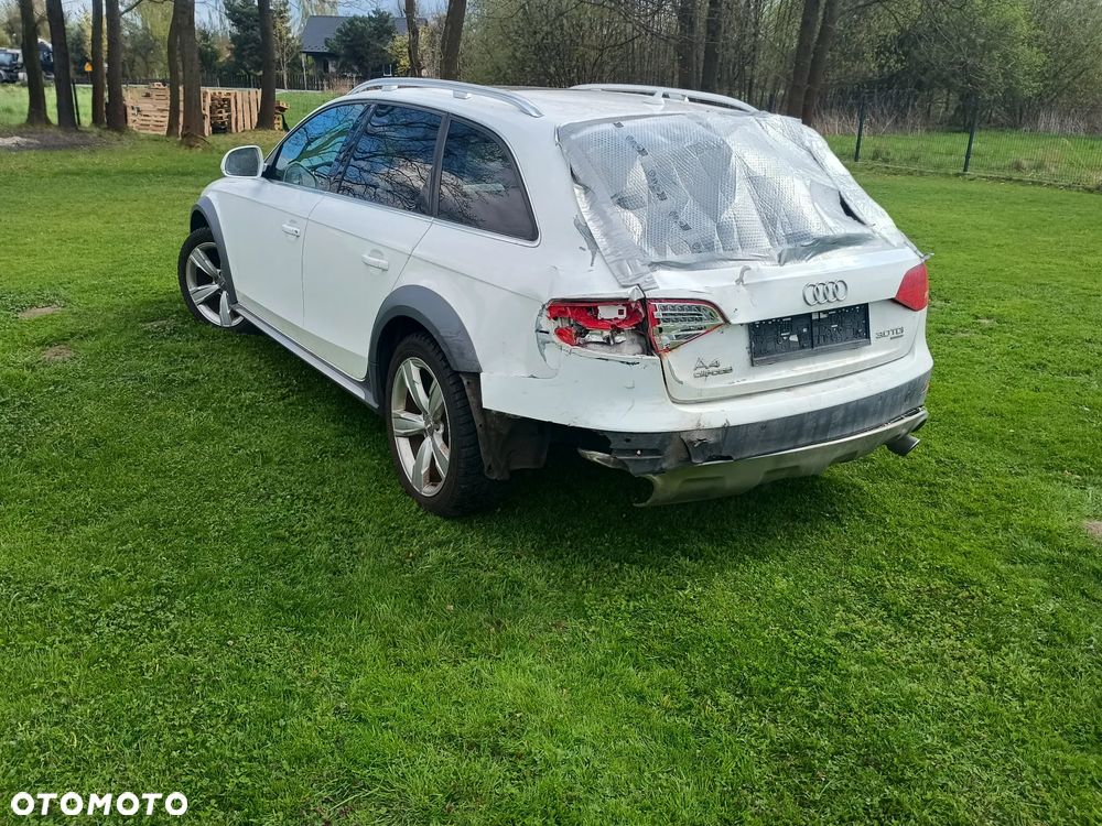 Audi A4 Allroad 3.0 TDI DPF S tronic - 7
