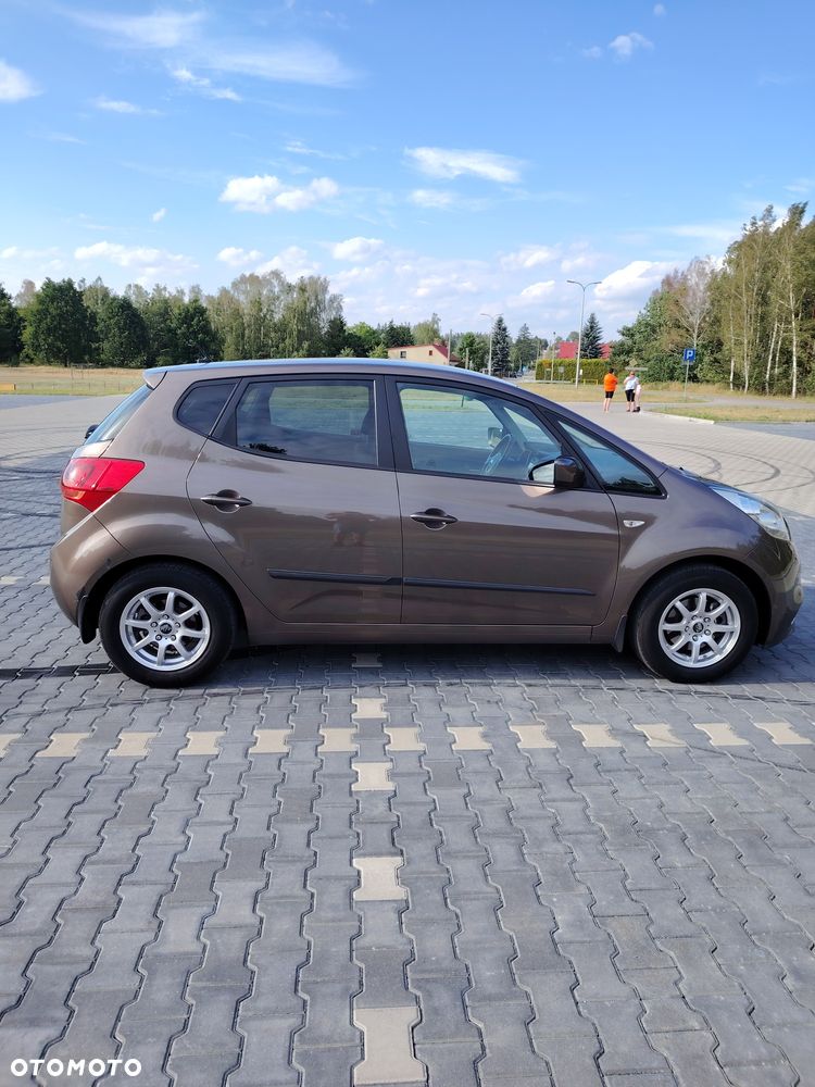 Kia Venga - 2