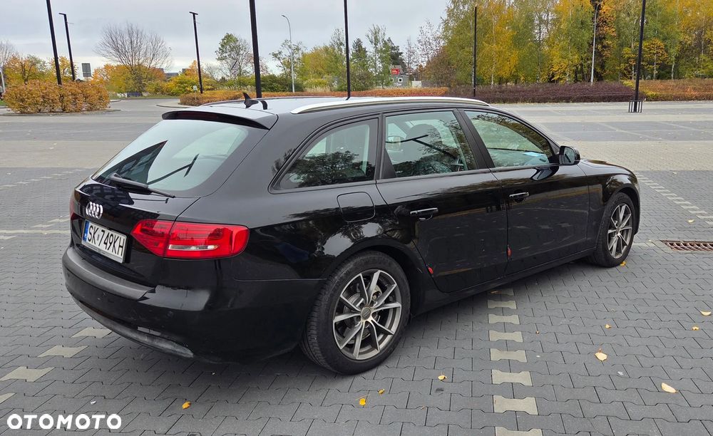 Audi A4 Avant 2.0 TDI DPF quattro Ambiente - 4