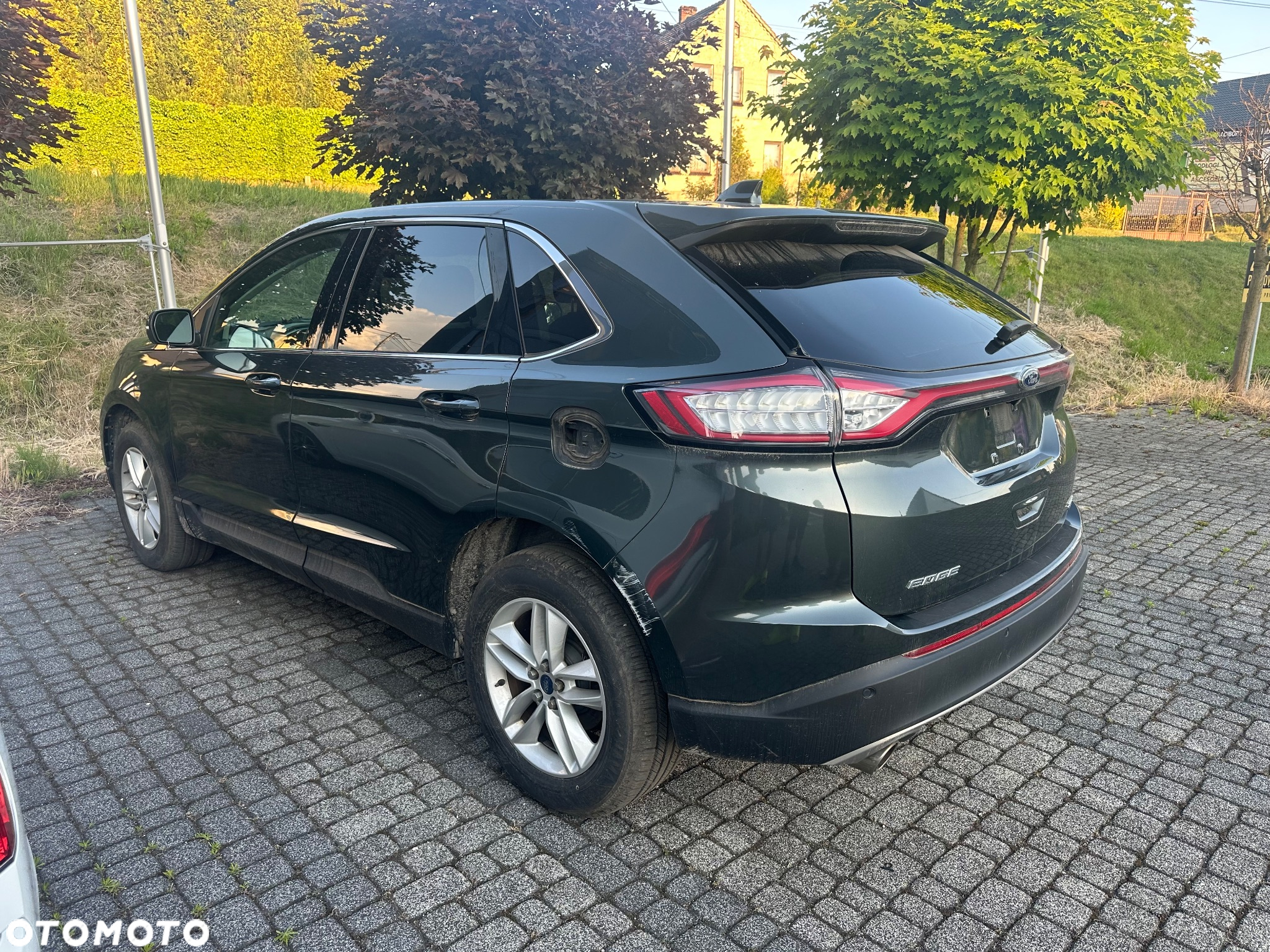 Ford Inny - 17