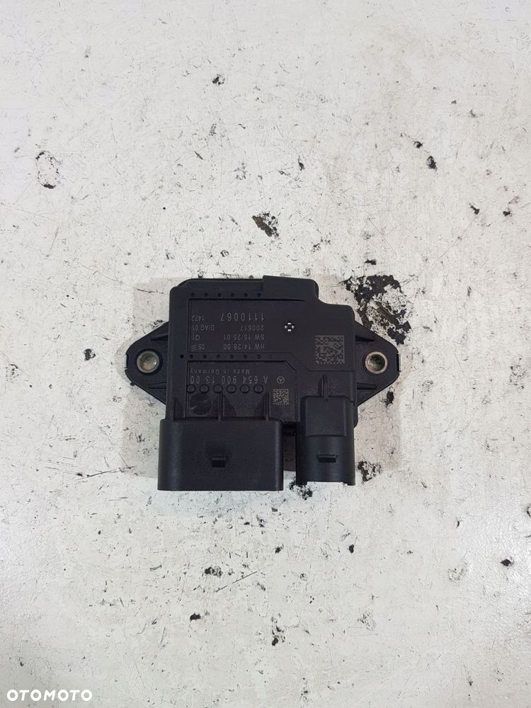 przekaźnik świec żarowych a6549001300 mercedes 2.0 cdi 654920 - 1