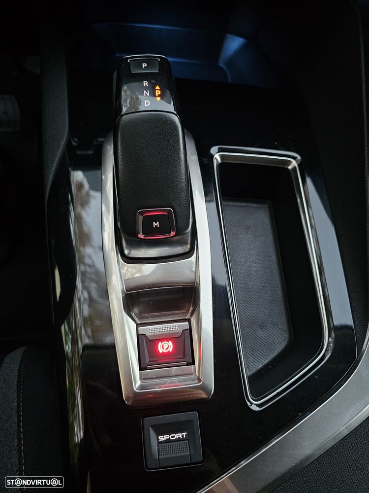 Peugeot 5008 PureTech 130 EAT8 Stop & Start Allure - 13