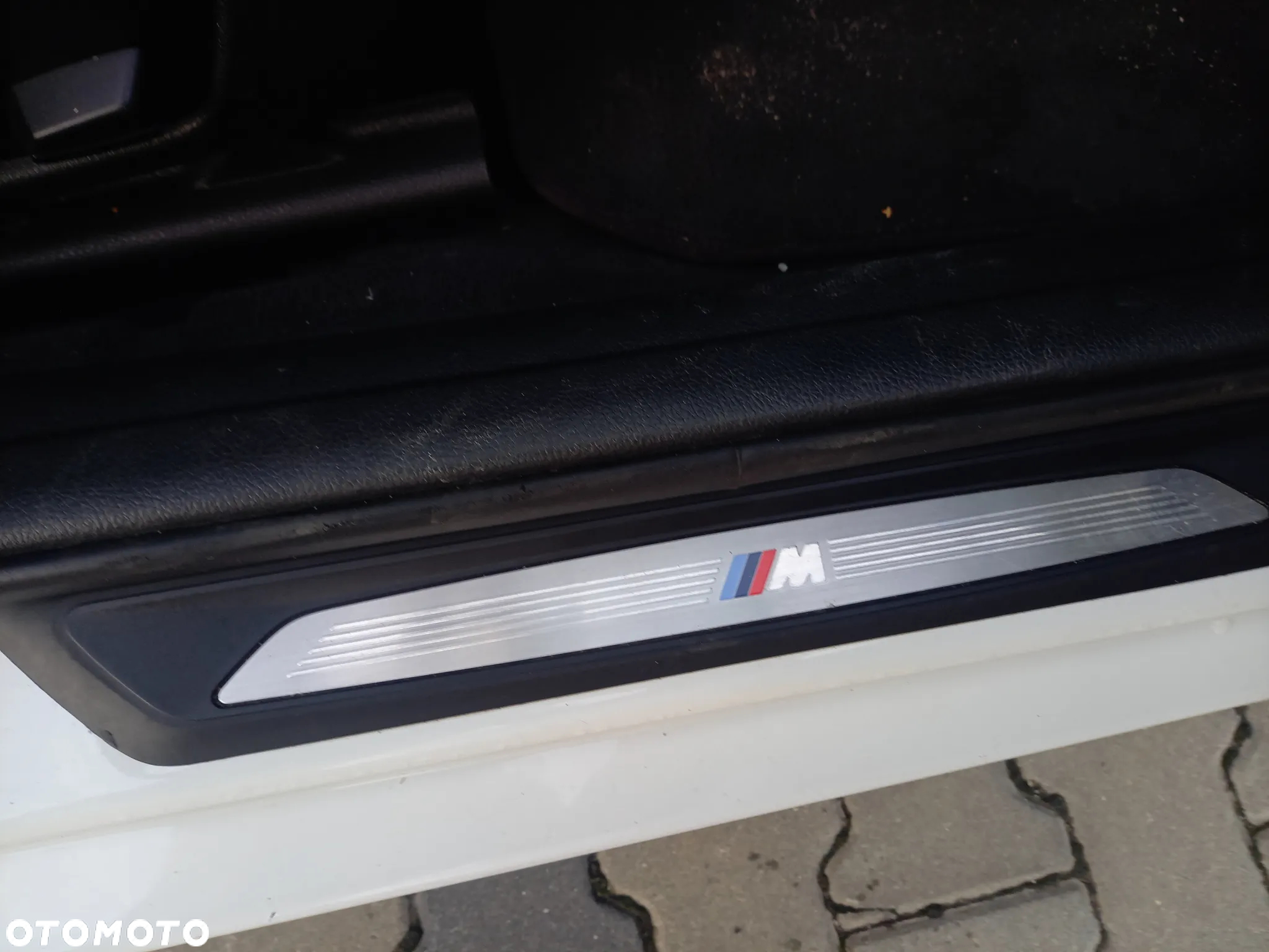 BMW Seria 3 335i xDrive Sport-Aut Luxury Line - 22