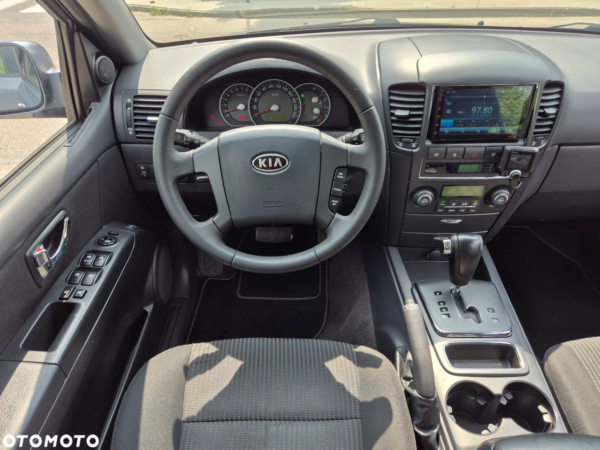 Kia Sorento 3.3 V6 EX - 23