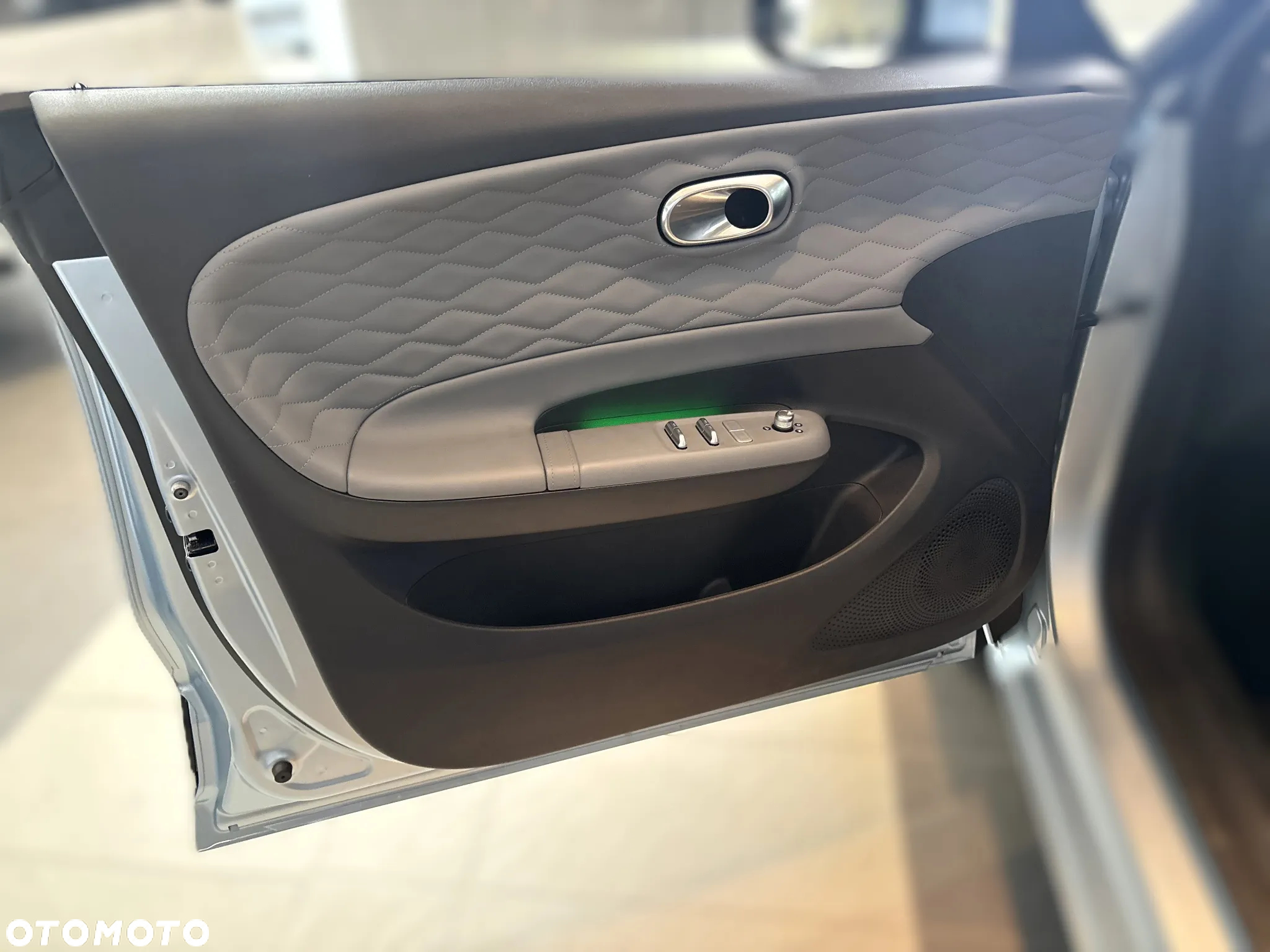 Dongfeng Box - 18