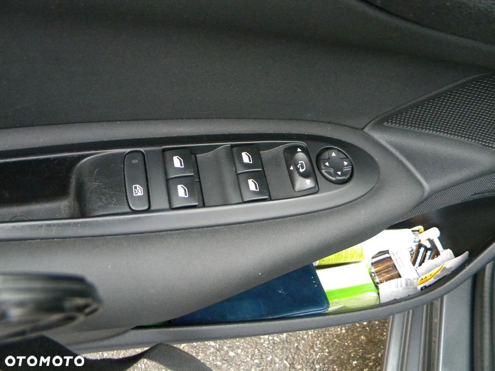 Citroën C4 1.6 HDi Selection - 5