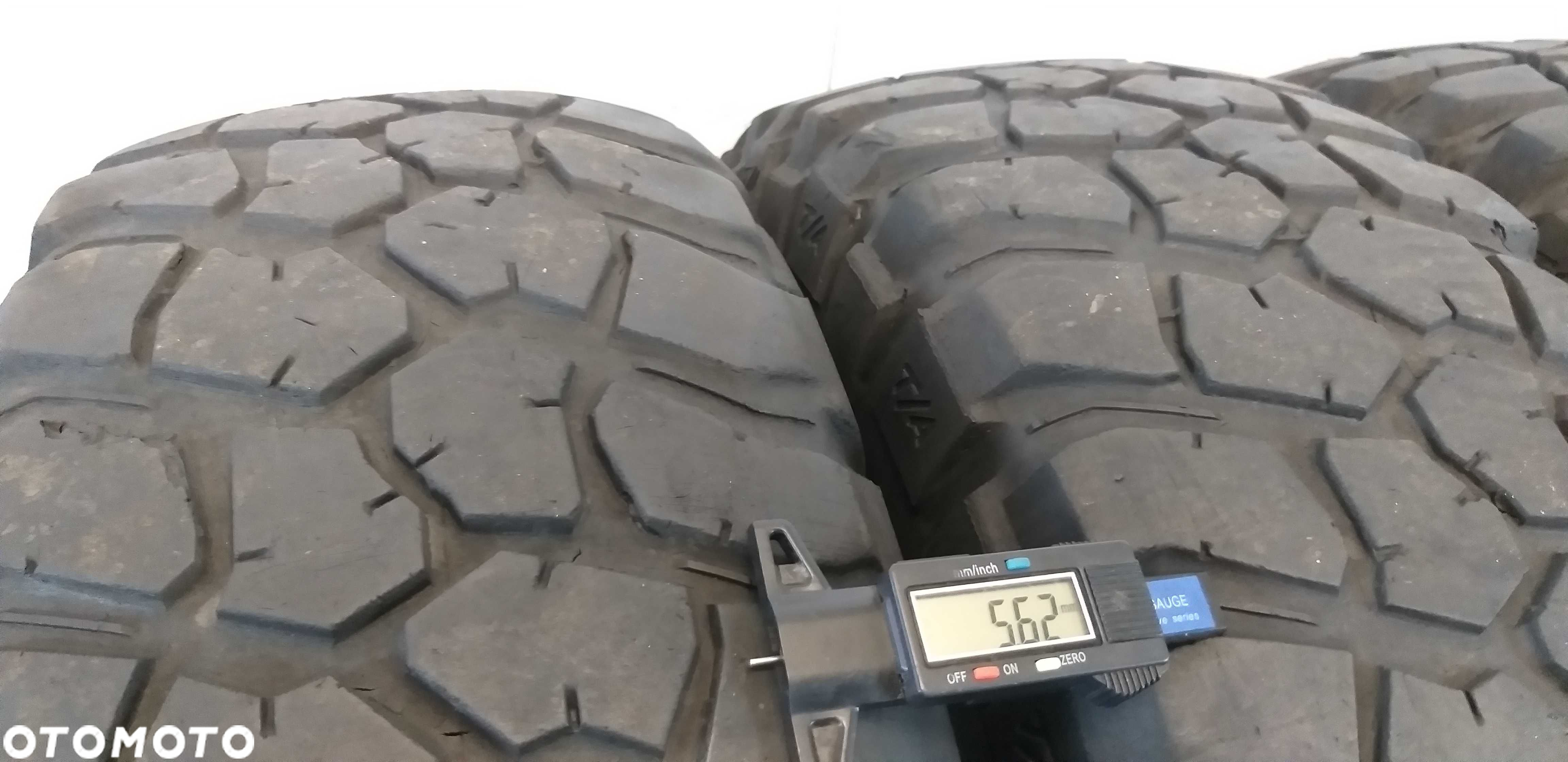 K222620C Komplet 255/70R16 BF Goodrich Mud-Terrain T/A KM2 2017rok - 3