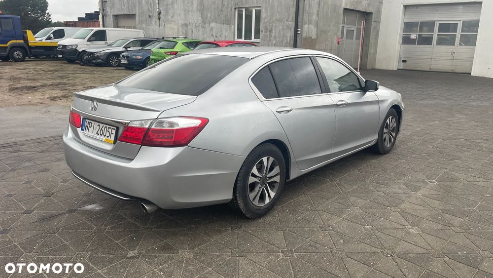 Honda Accord 2.4 Executive - 5