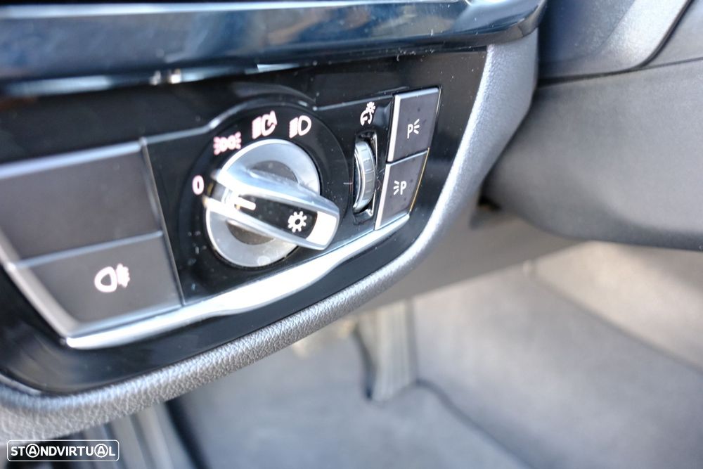 BMW 520 d Auto - 34