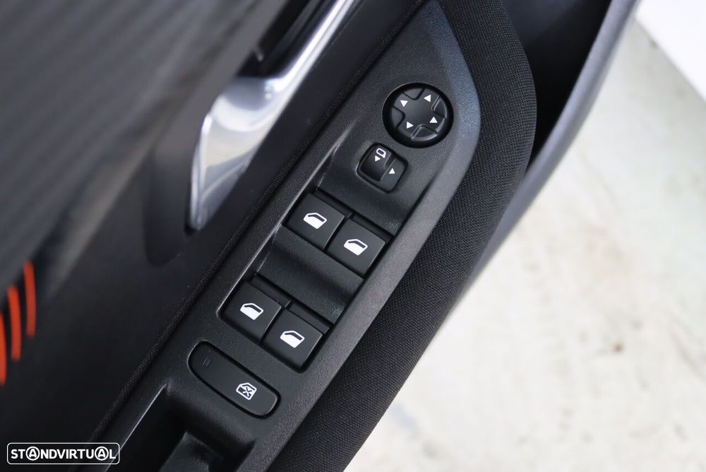 Peugeot e-208 50 kWh Active - 25