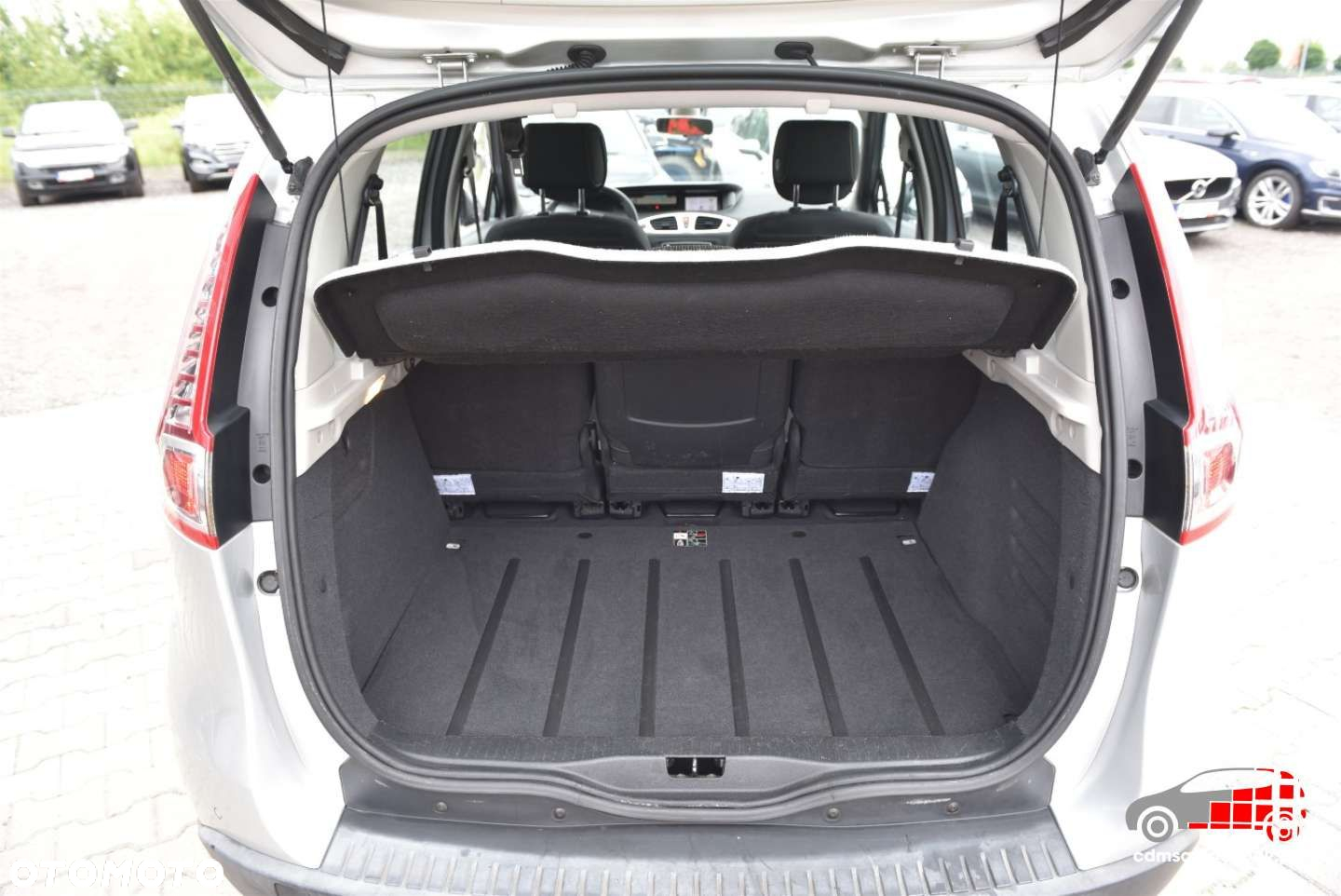 Renault Scenic - 15