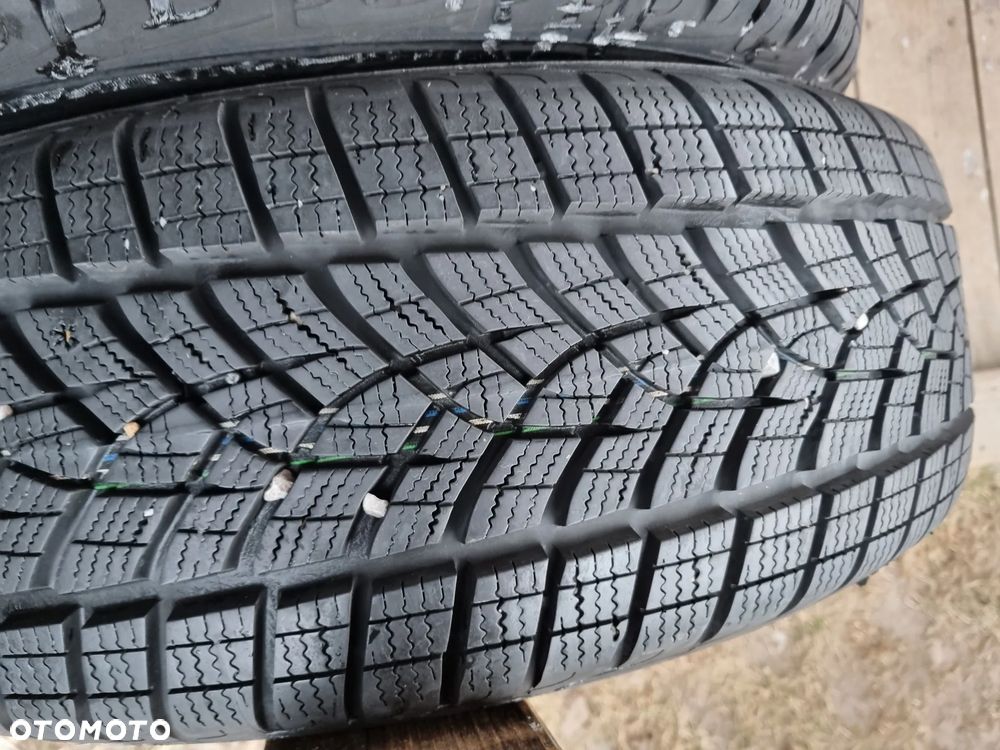 Opony Goodyear ULTRAGRIP PERFORMANCE+ SUV 215/60R17 99V 2022r,4x8mm super - 2