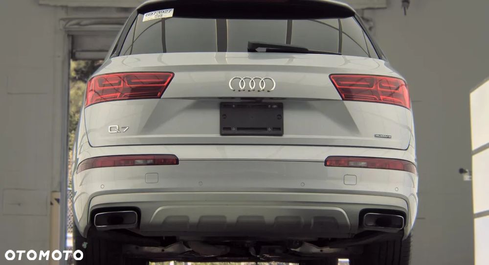 Audi Q7 - 5