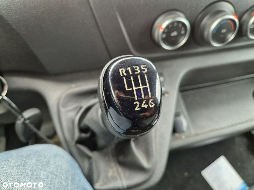Renault Master - 17