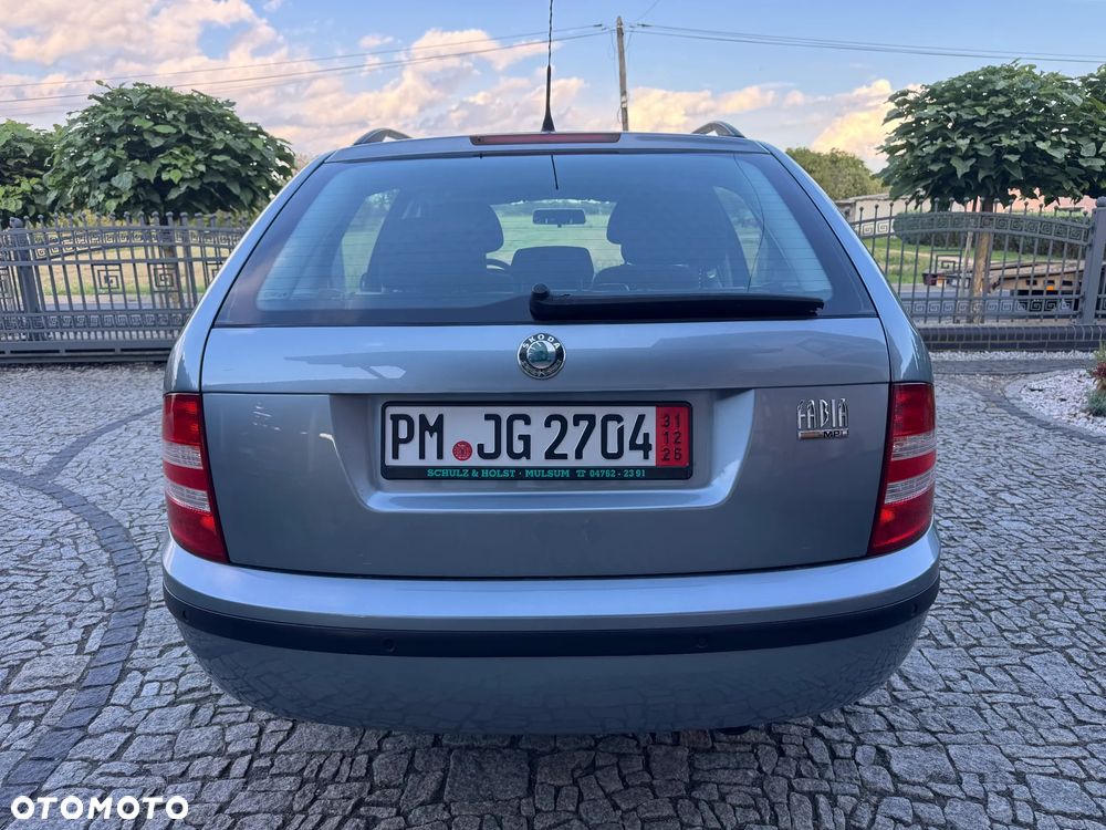 Skoda Fabia 2.0 Ambiente - 6
