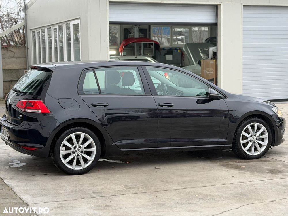 Volkswagen Golf - 13