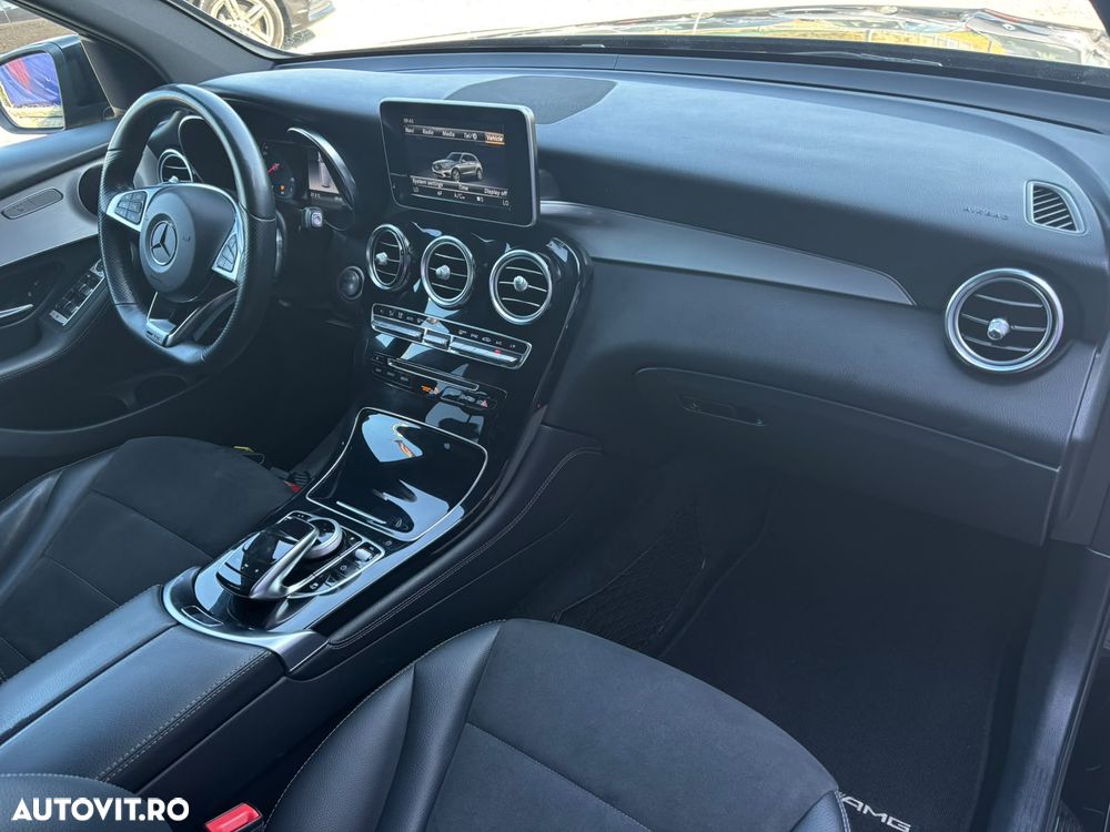 Mercedes-Benz GLC 220 d 4MATIC 9G-TRONIC AMG Line - 32