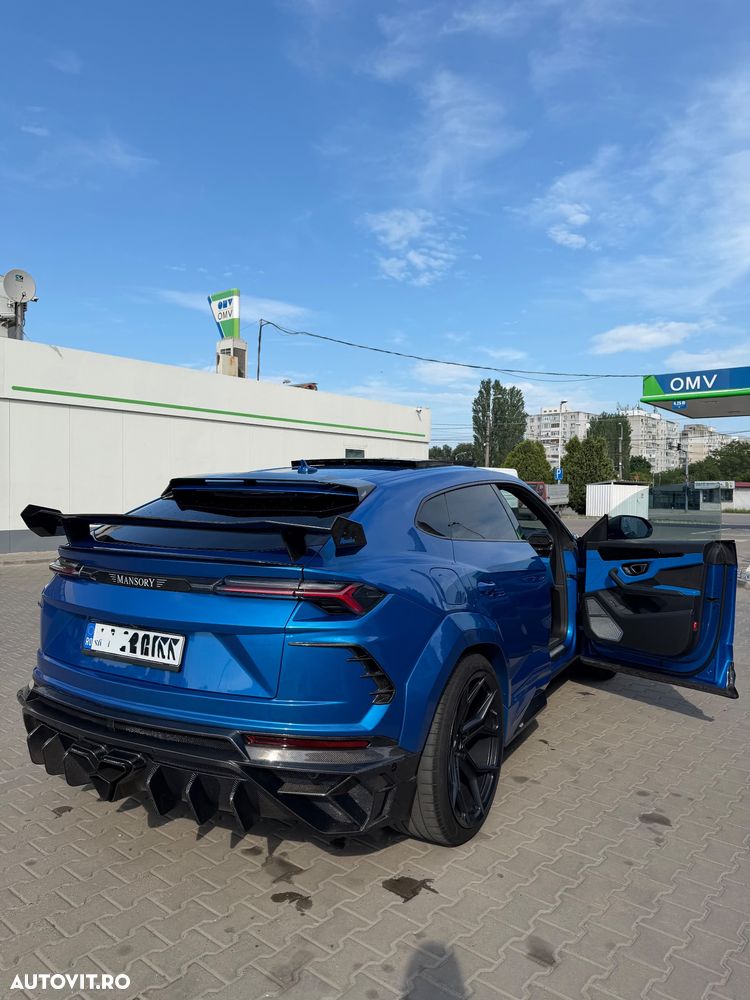 LAMBORGHINI URUS 2020 — imagine 3