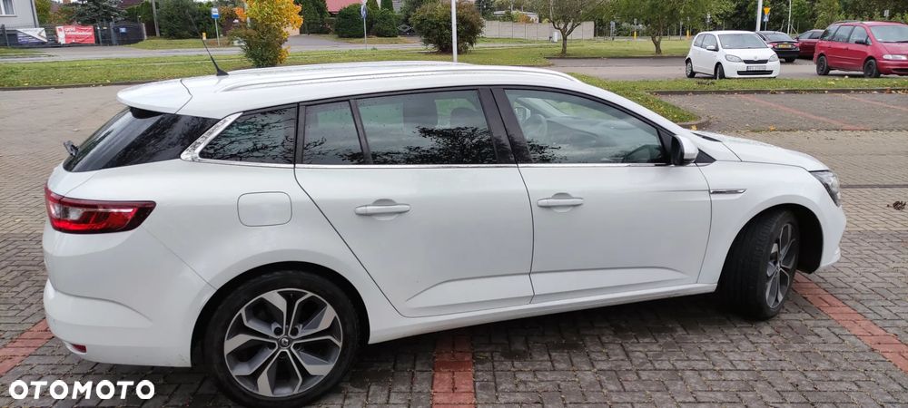 Renault Megane ENERGY TCe 130 Start & Stop Bose Edition - 9