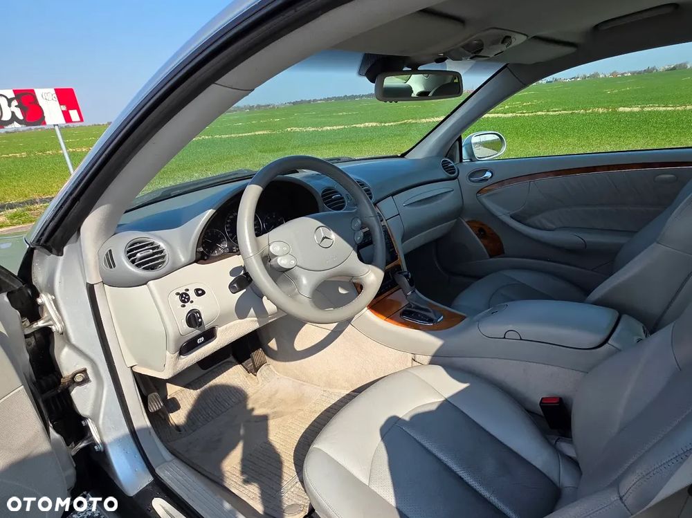 Mercedes-Benz CLK - 3