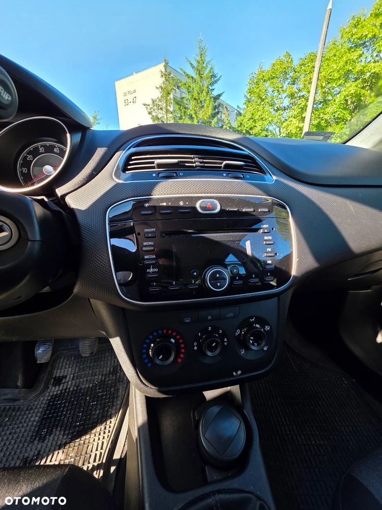 Fiat Punto 1.4 Easy S&S - 7