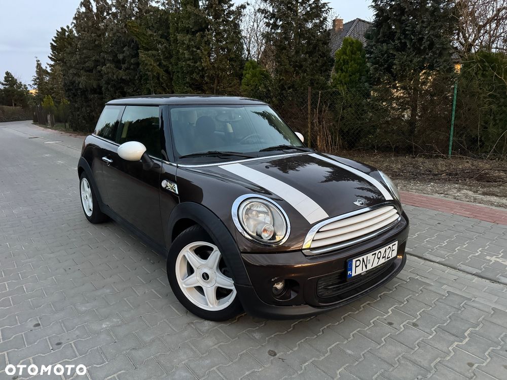 MINI ONE Brick Lane - 2