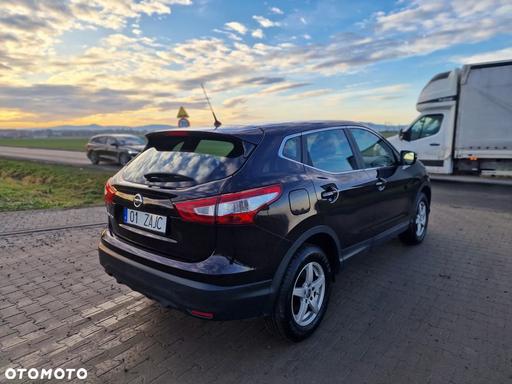 Nissan Qashqai 1.2 DIG-T N-Connecta - 10