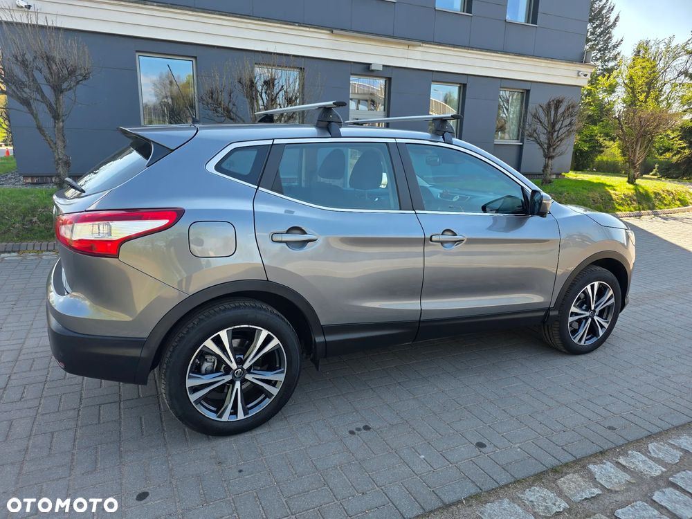 Nissan Qashqai 1.6 DCi Xtronic N-Connecta - 5