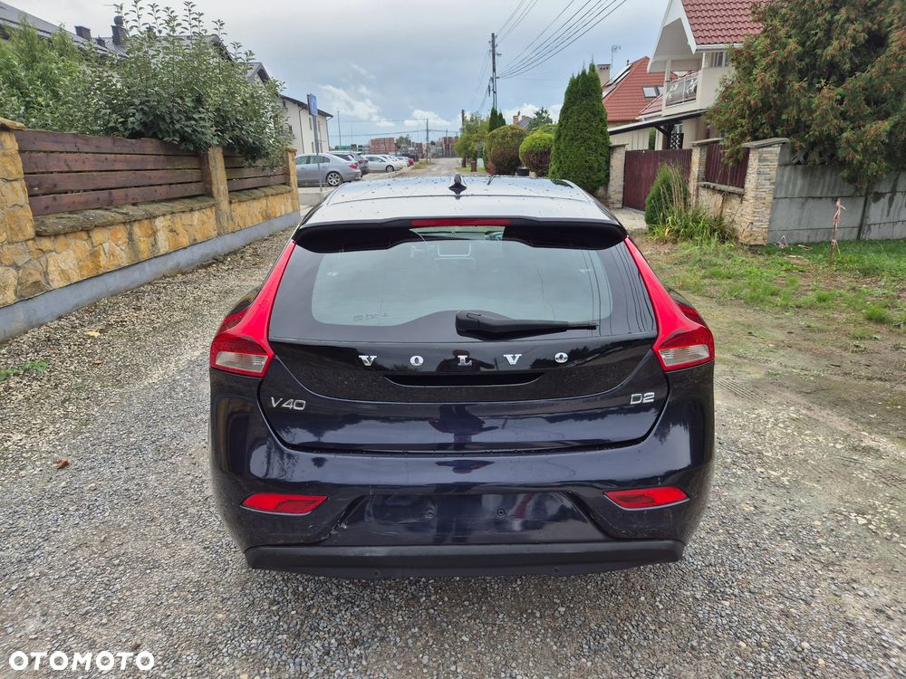 Volvo V40 D2 Geartronic Momentum - 5