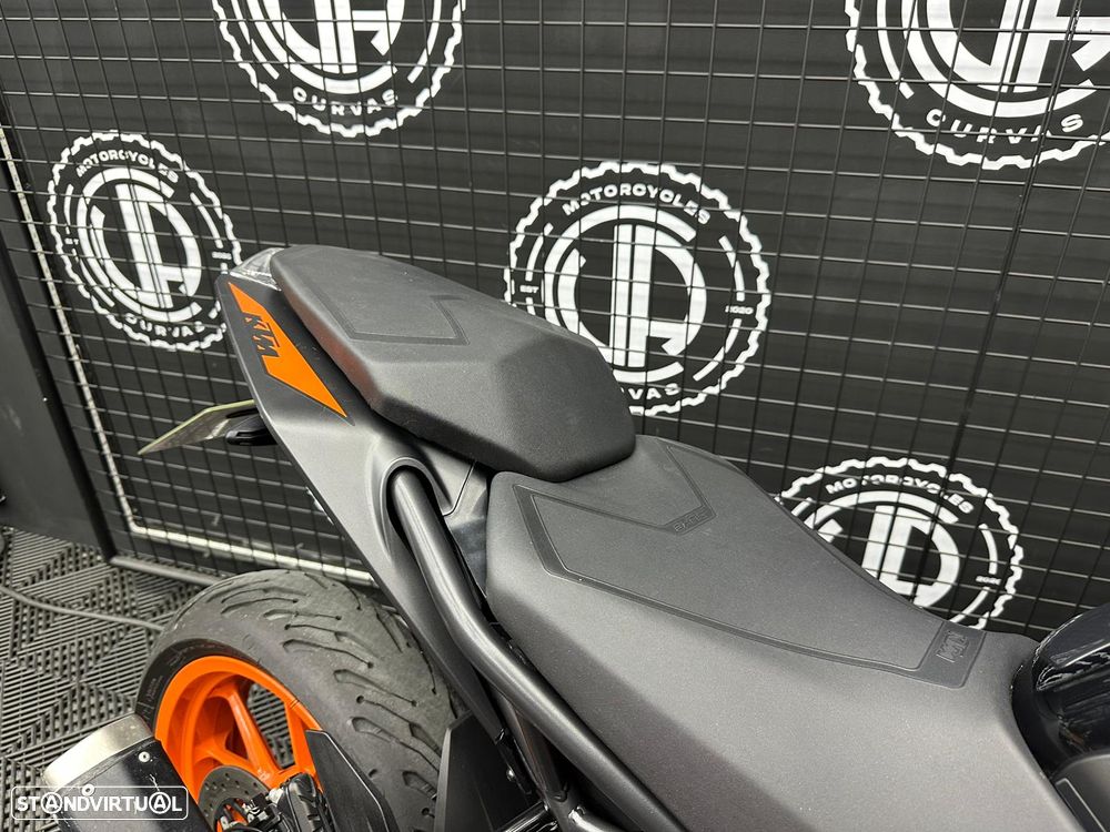 KTM 125 DUKE - 8