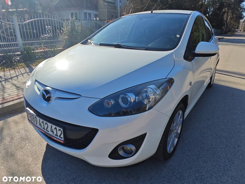 Mazda 2 - 4