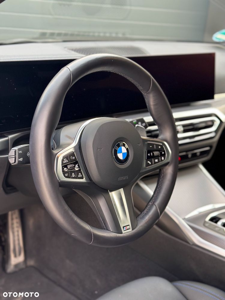 BMW Seria 3 320d xDrive M Sport - 30