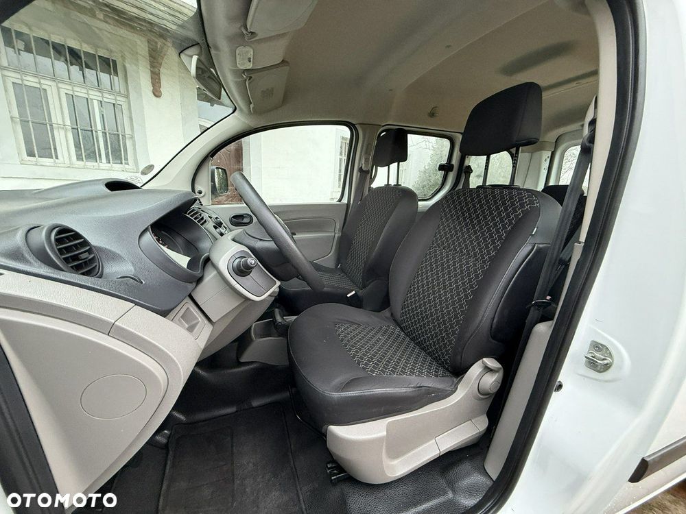 Renault Kangoo 1.6 8V 90 Happy Family - 16