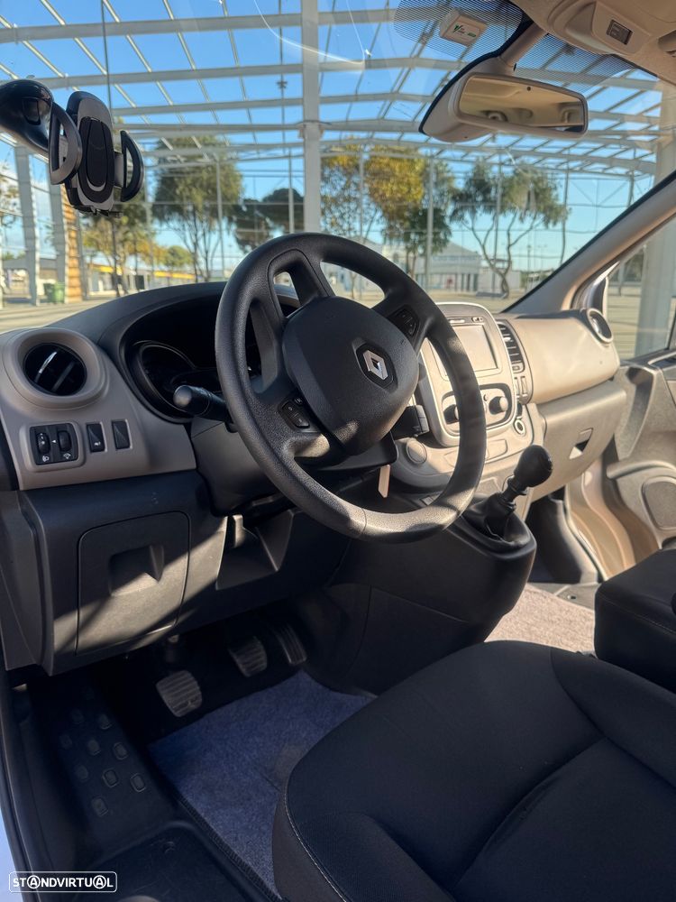 Renault Trafic 1.6 dCi L2H1 1.2T SS - 7